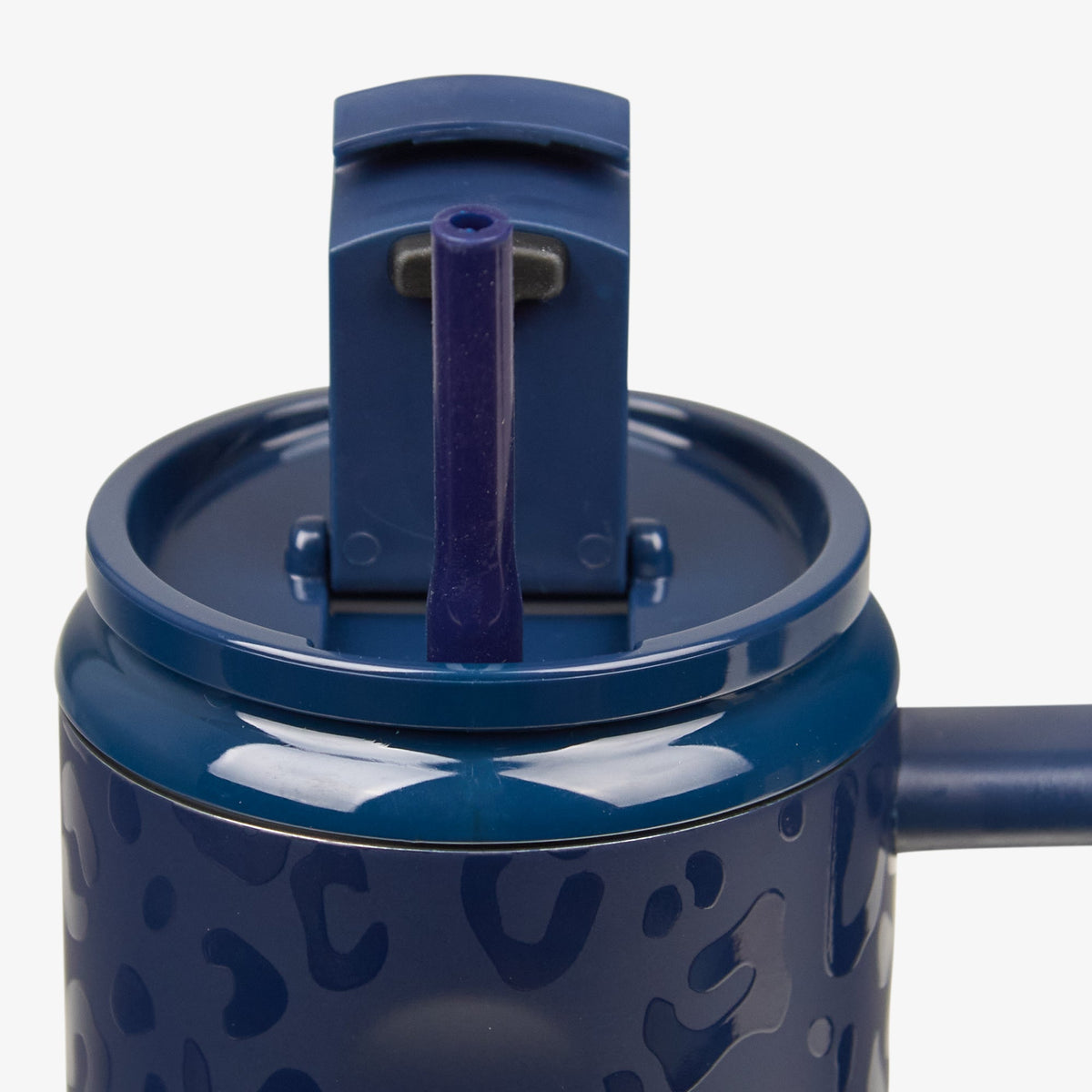 nfl-32-oz-leopard-flip-n-sip-travel-mug-q8 00027826-L1_57f2acf0-b753-4aab-9954-02991a47f3ed.jpg