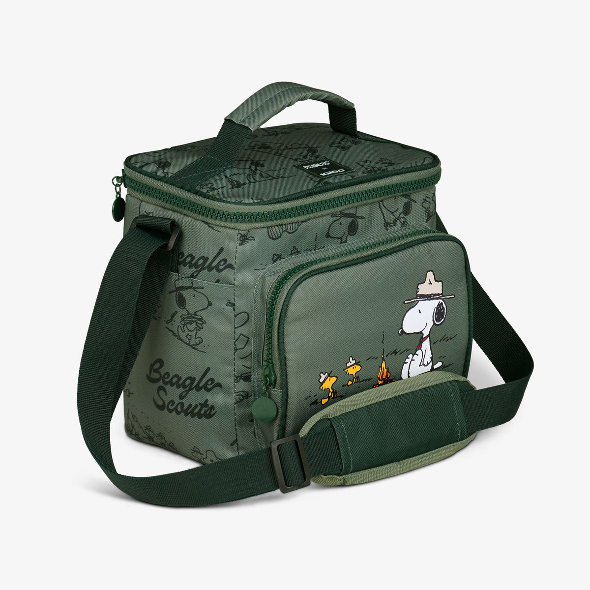 peanuts-beagle-scouts-square-lunch-cooler-bag-q0 00027846-H.jpg