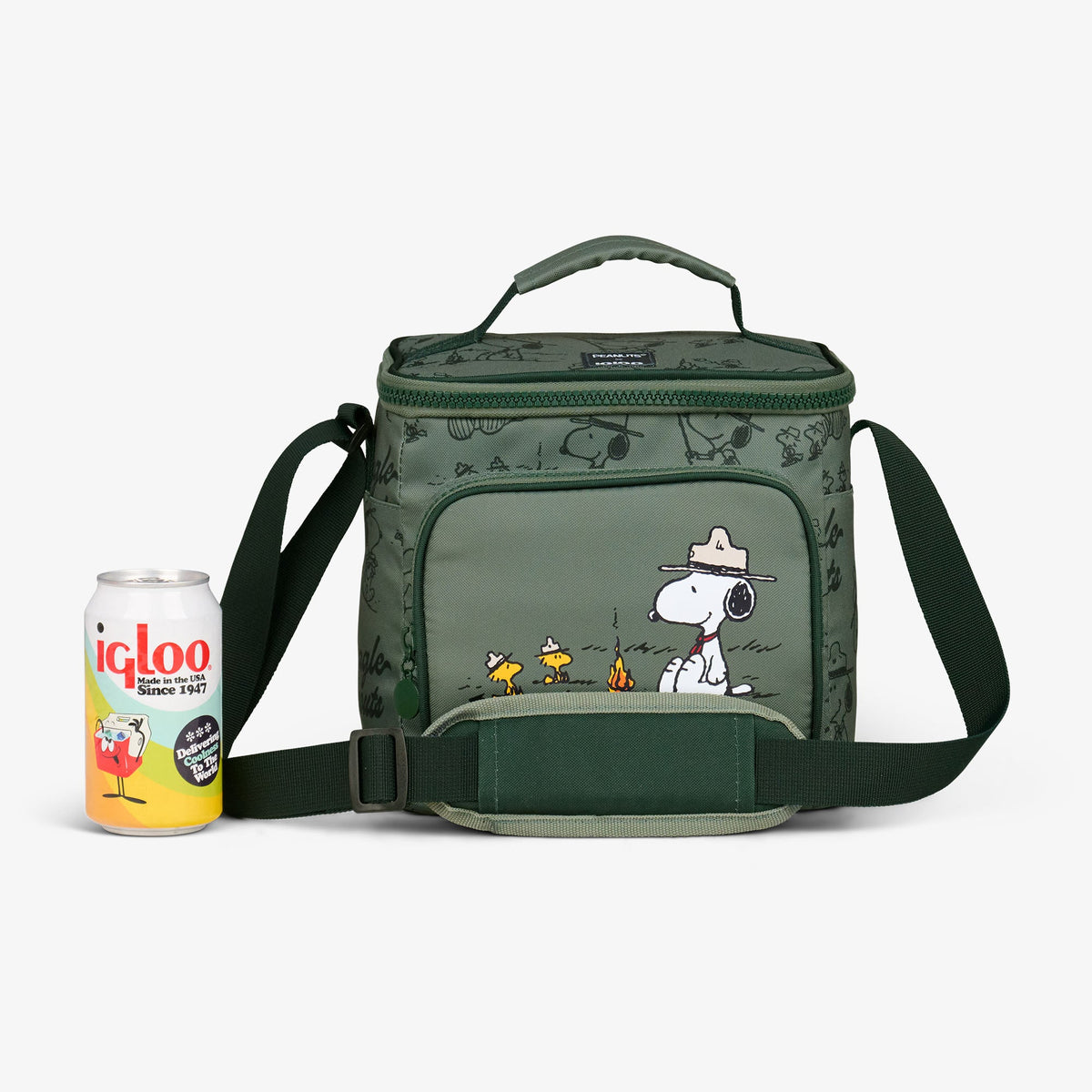 peanuts-beagle-scouts-square-lunch-cooler-bag-q0 00027846-P.jpg
