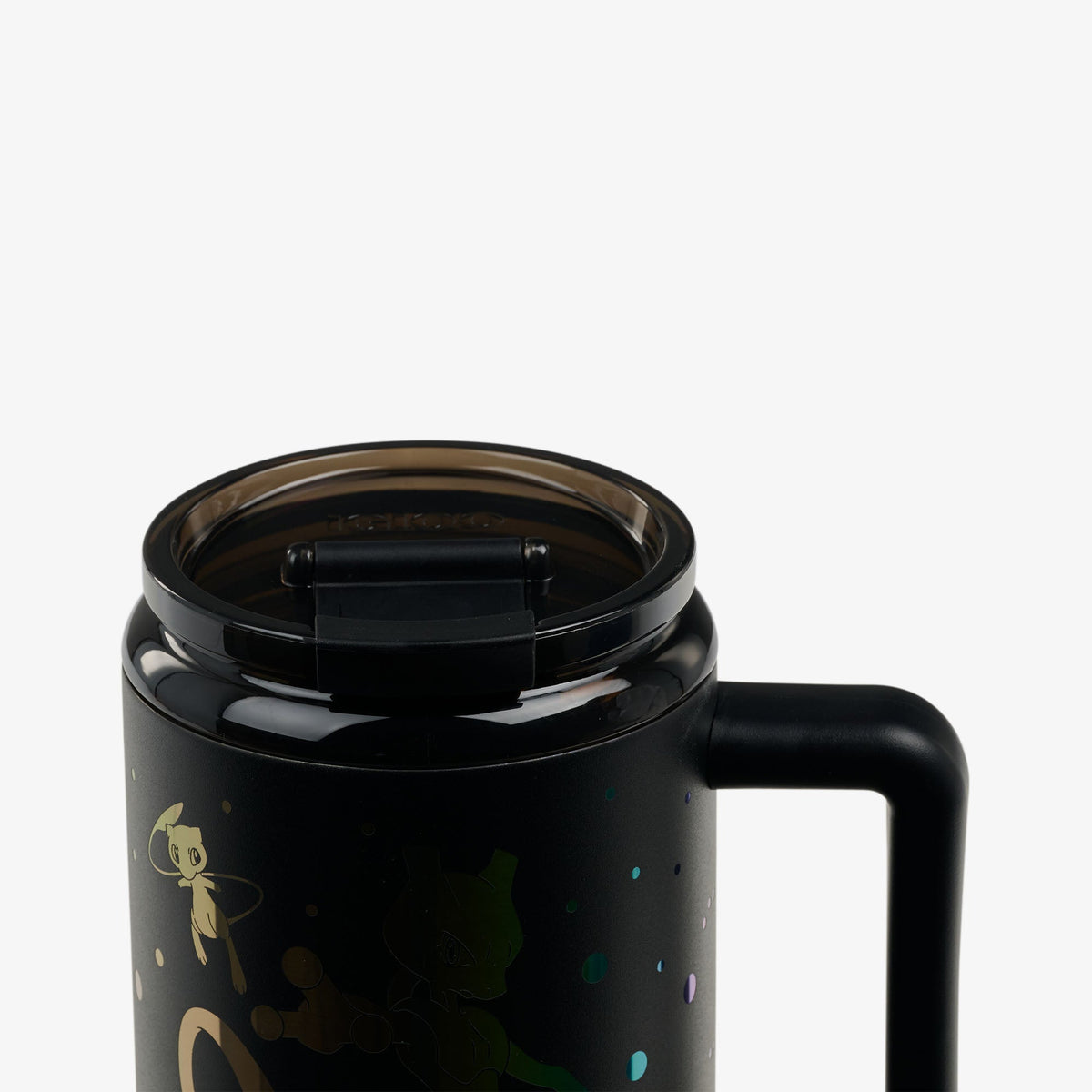 pokemon-mew-and-mewtwo-32-oz-travel-mug-l6 00027995-L.jpg