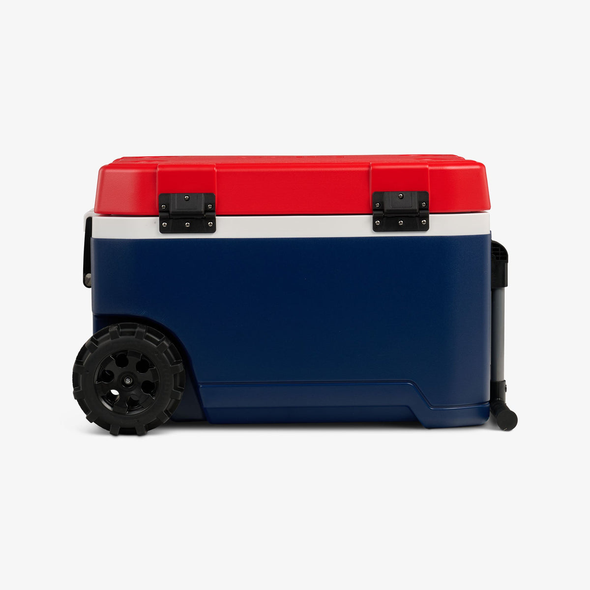 trailmate-75-qt-roller-cooler-a2 00035111-BK.jpg