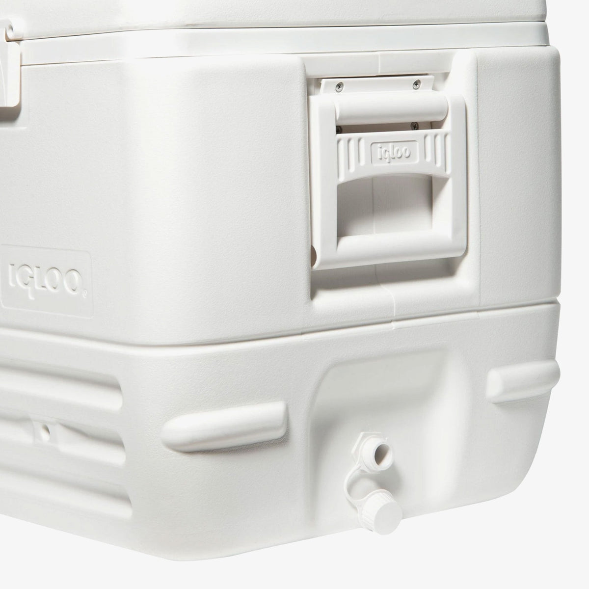 quick-and-cool-150-qt-cooler-e4 00044363-quick-and-cool-150-qt-cooler-side_d261c6aa-cd7b-40f6-b463-5023d91df276.jpg