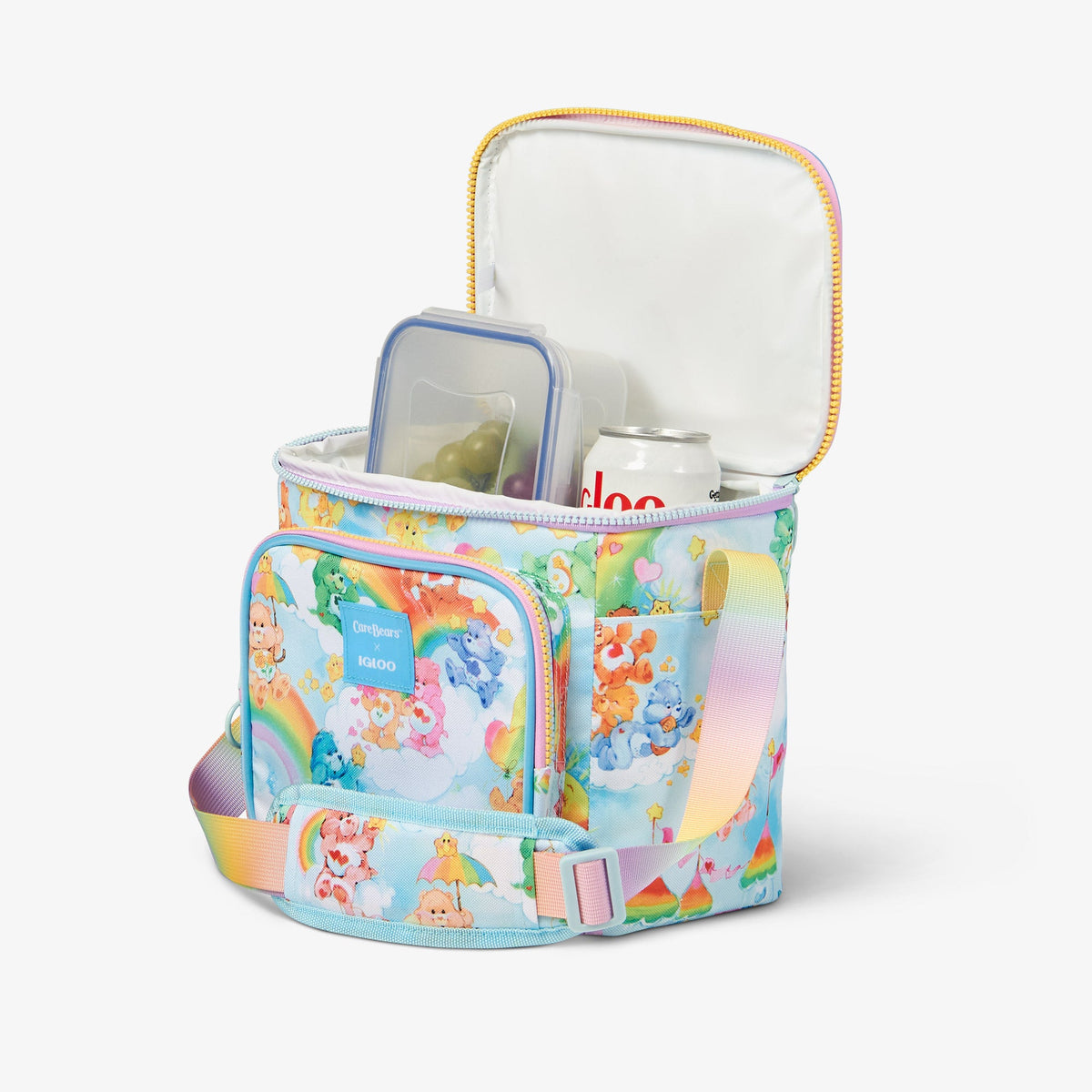 the-care-bearstm-clouds-square-lunch-bag-o8 00066102_3.jpg
