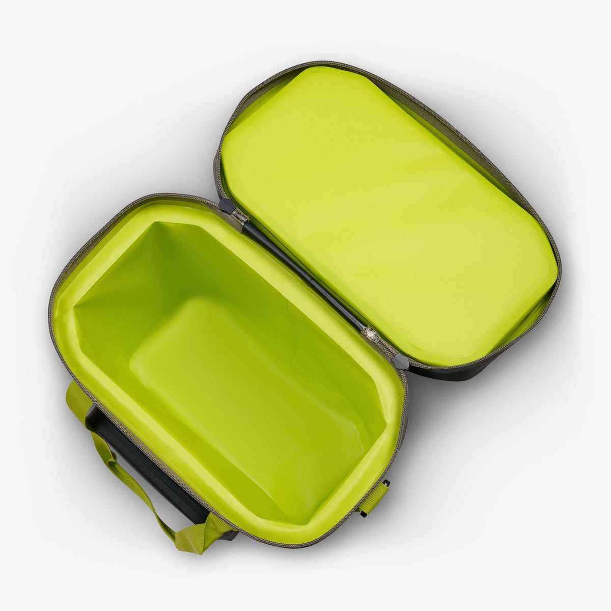 trailmate-36-can-cooler-bag-n8 00066773-O3.jpg