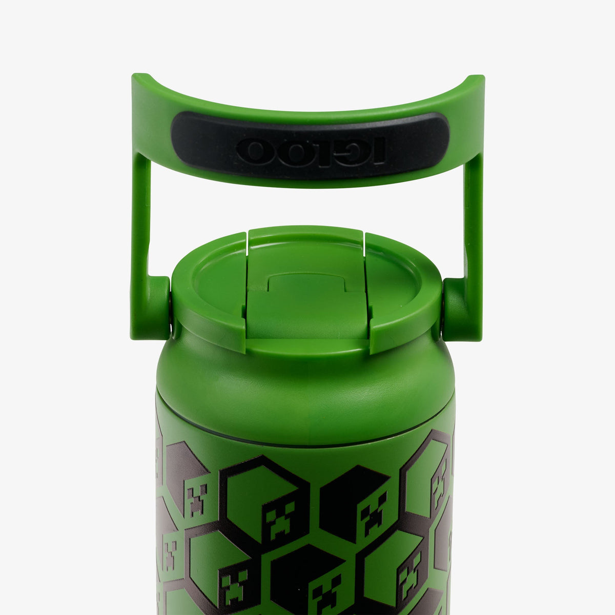 minecraft-creeper-glow-in-the-dark-20-oz-bottle-l0 00071605-L1.jpg