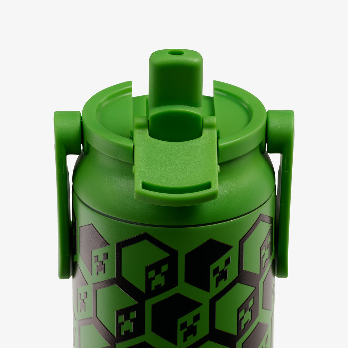 minecraft-creeper-glow-in-the-dark-20-oz-bottle-l0 00071605-L2.jpg